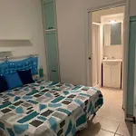 La Torretta A San Terenzo Gæstehus 3*