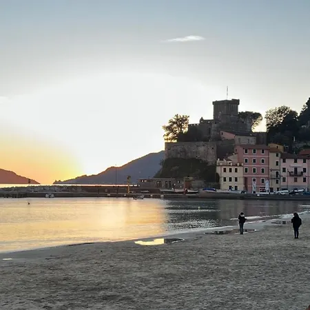 Pensionat La Torretta A San Terenzo Lerici